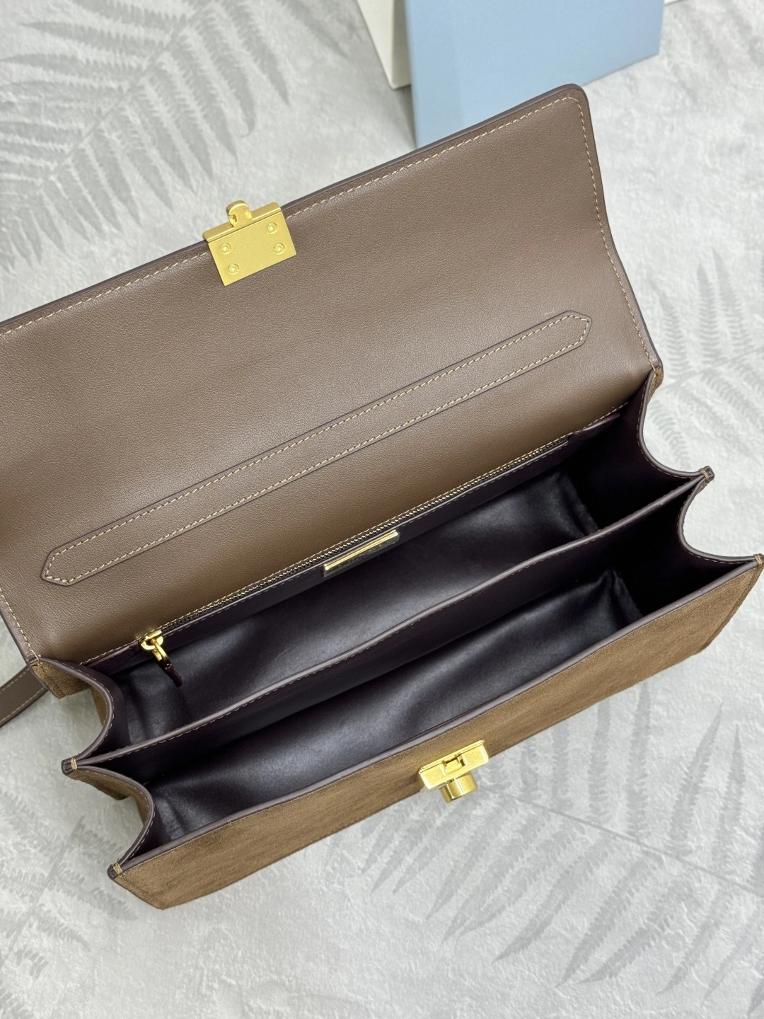 MOMO--Pr141 1BN023_2C4S_F0324 high quality version Soft Sound sheepskin item:E-B000K0726