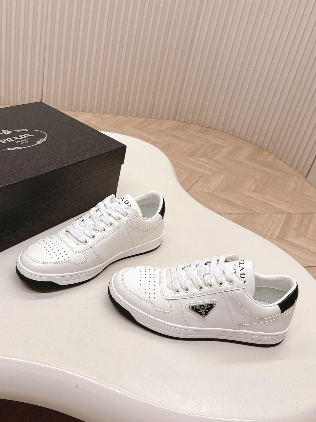 OOBB-- Pr141 2EE364_3LJ6_F0964 1E792M_3LJ6_F0964_F_030 cowhide sheepskin item:E-X002I0818