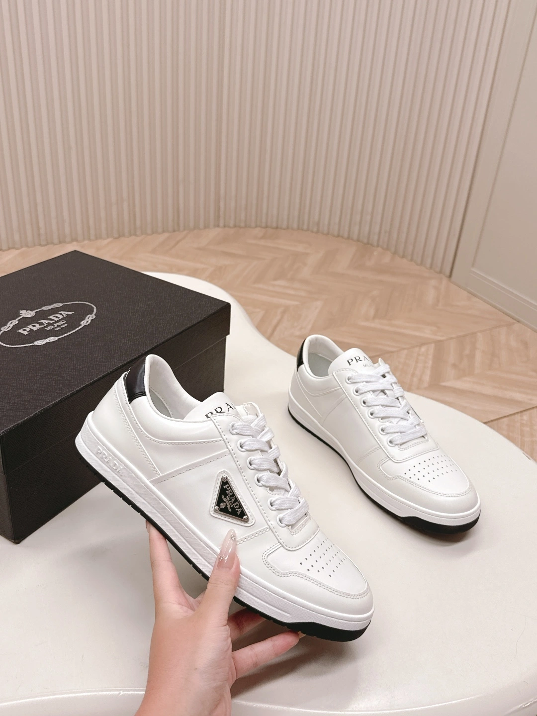 OOBB-- Pr141 2EE364_3LJ6_F0964 1E792M_3LJ6_F0964_F_030 cowhide sheepskin item:E-X002I0818