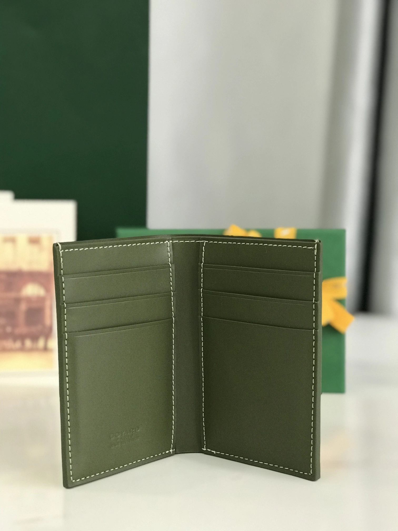MOMO--6oy1r4 SPIGYDPMLTY-29CL29P high quality version SAINT-PIERRE cowhide item:F-B664A2813