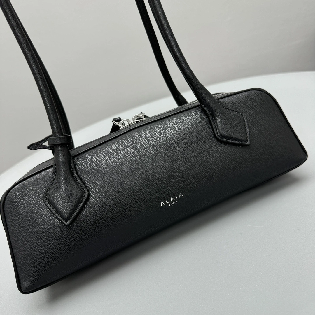 MOMO--Other brands AA1S06029CA212-999 high quality version Le Teckel goatskin item:E-B007A1334