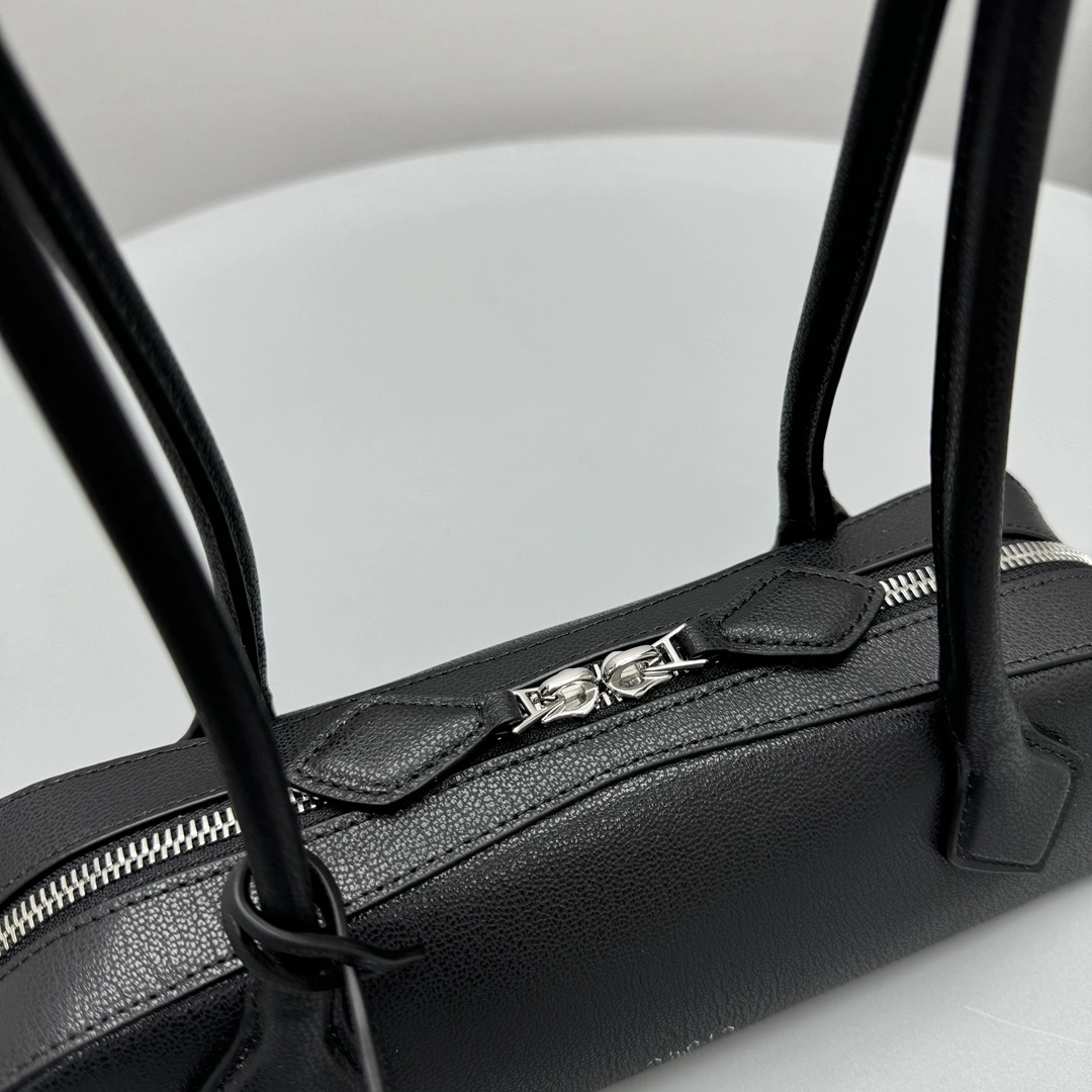 MOMO--Other brands AA1S06029CA212-999 high quality version Le Teckel goatskin item:E-B007A1334