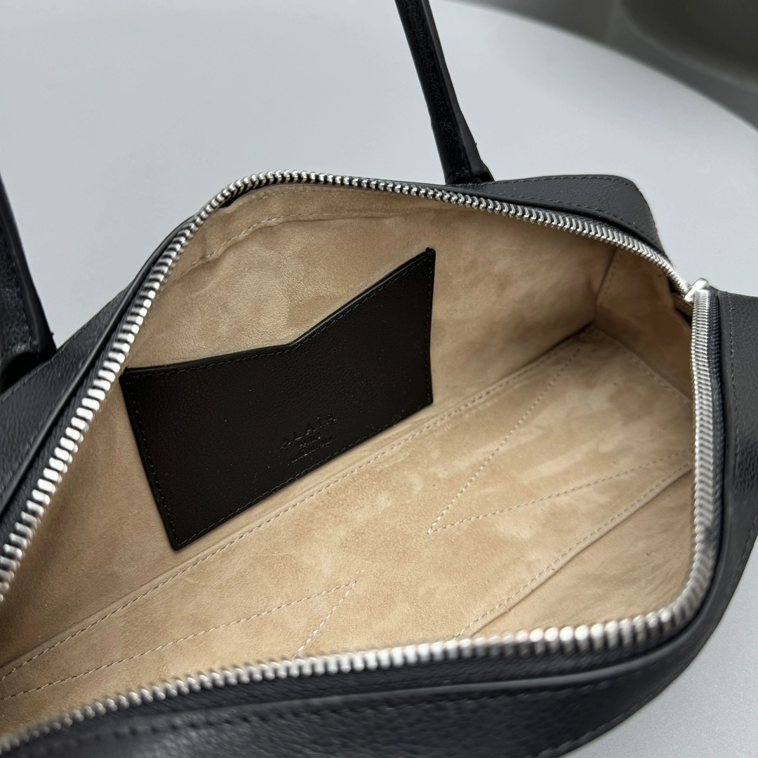 MOMO--Other brands AA1S06029CA212-999 high quality version Le Teckel goatskin item:E-B007A1334