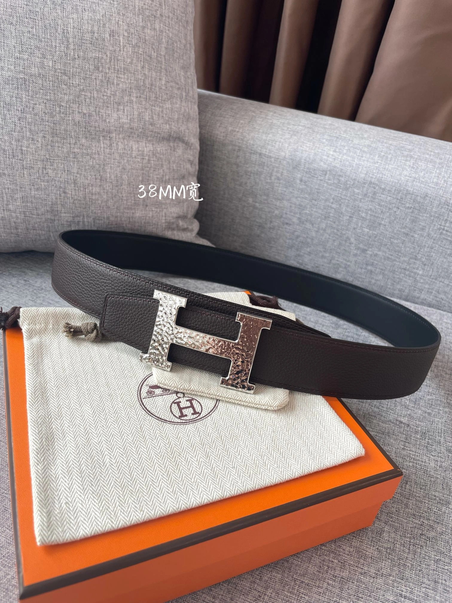 Barbara-- H5r75s H064549CK05-H073967CAAB 38MM reversible 2Colour item:D-S179F0333-2