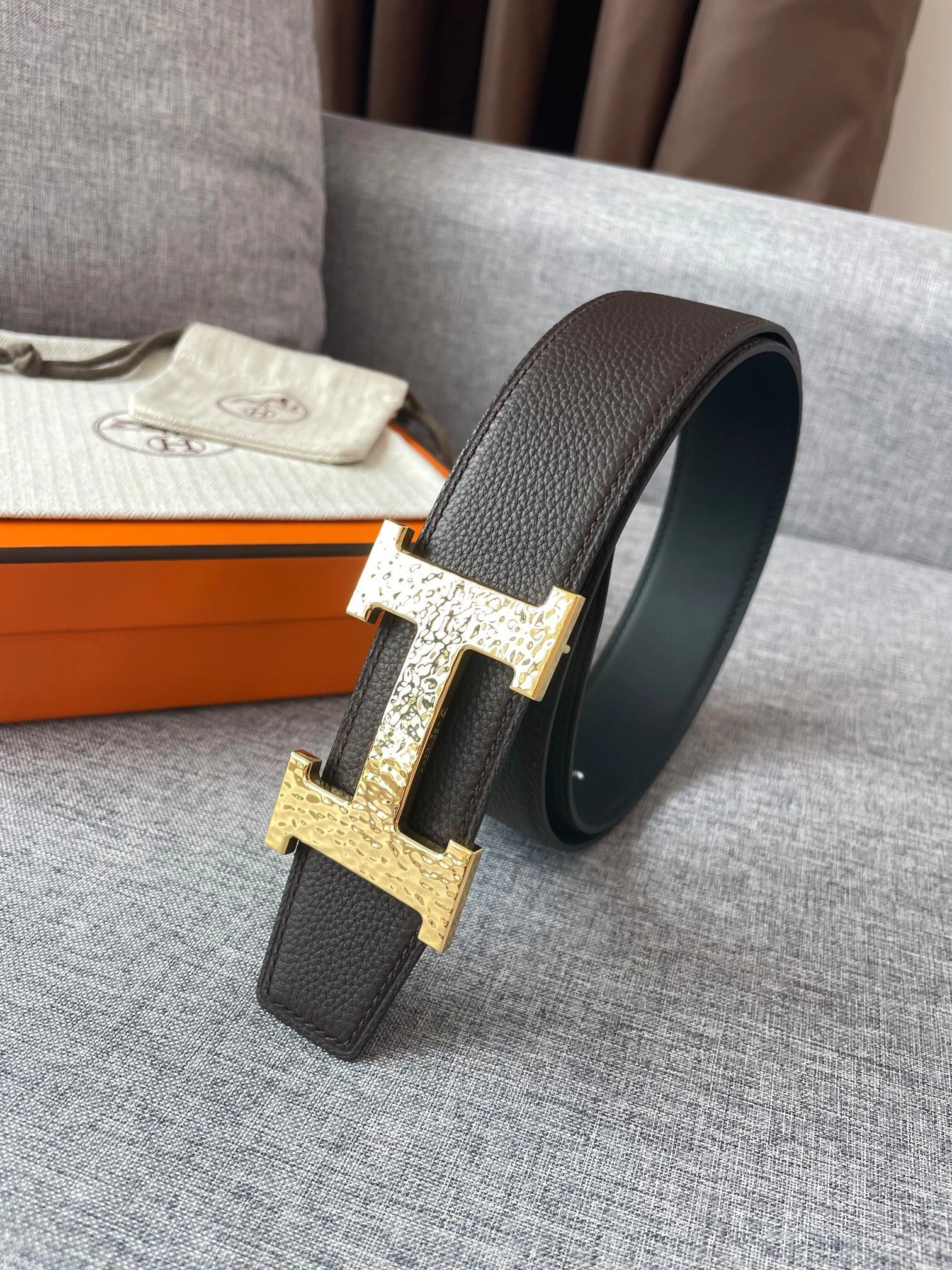 Barbara-- H5r75s H064549CK05-H073967CAAB 38MM reversible 2Colour item:D-S179F0333-2