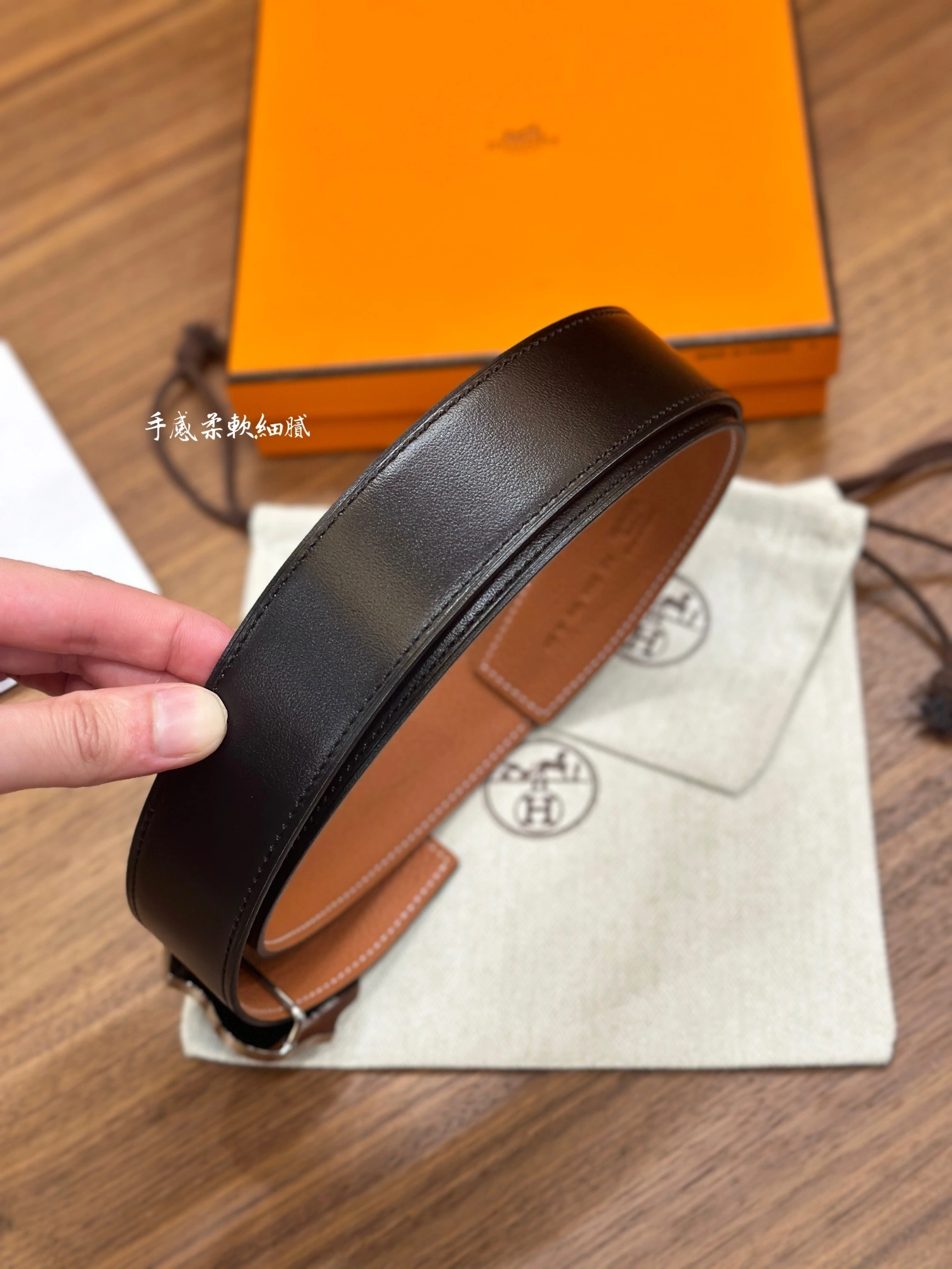 Barbara-- H5r75s ON THE ROAD BELT BUCKLE & REVERSIBLE LEATHER STRAP item:D-S179H3081