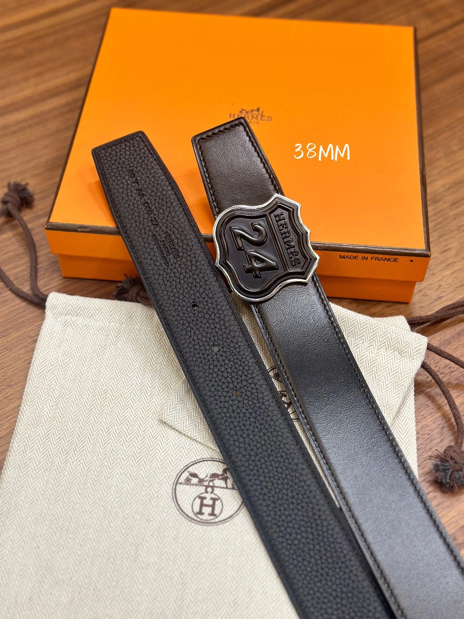 Barbara-- H5r75s ON THE ROAD BELT BUCKLE & REVERSIBLE LEATHER STRAP item:D-S179H3082