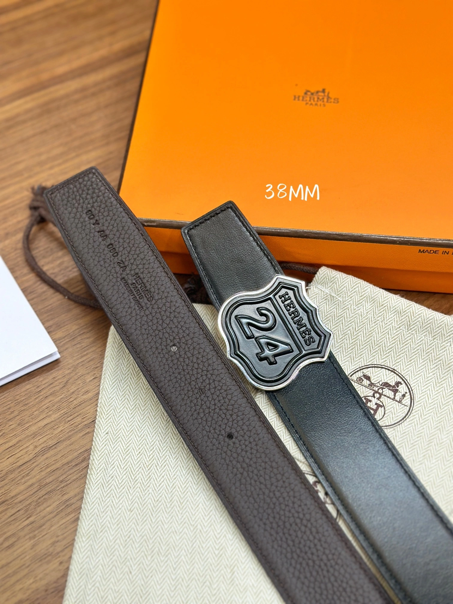 Barbara-- H5r75s ON THE ROAD BELT BUCKLE & REVERSIBLE LEATHER STRAP item:D-S179H3085