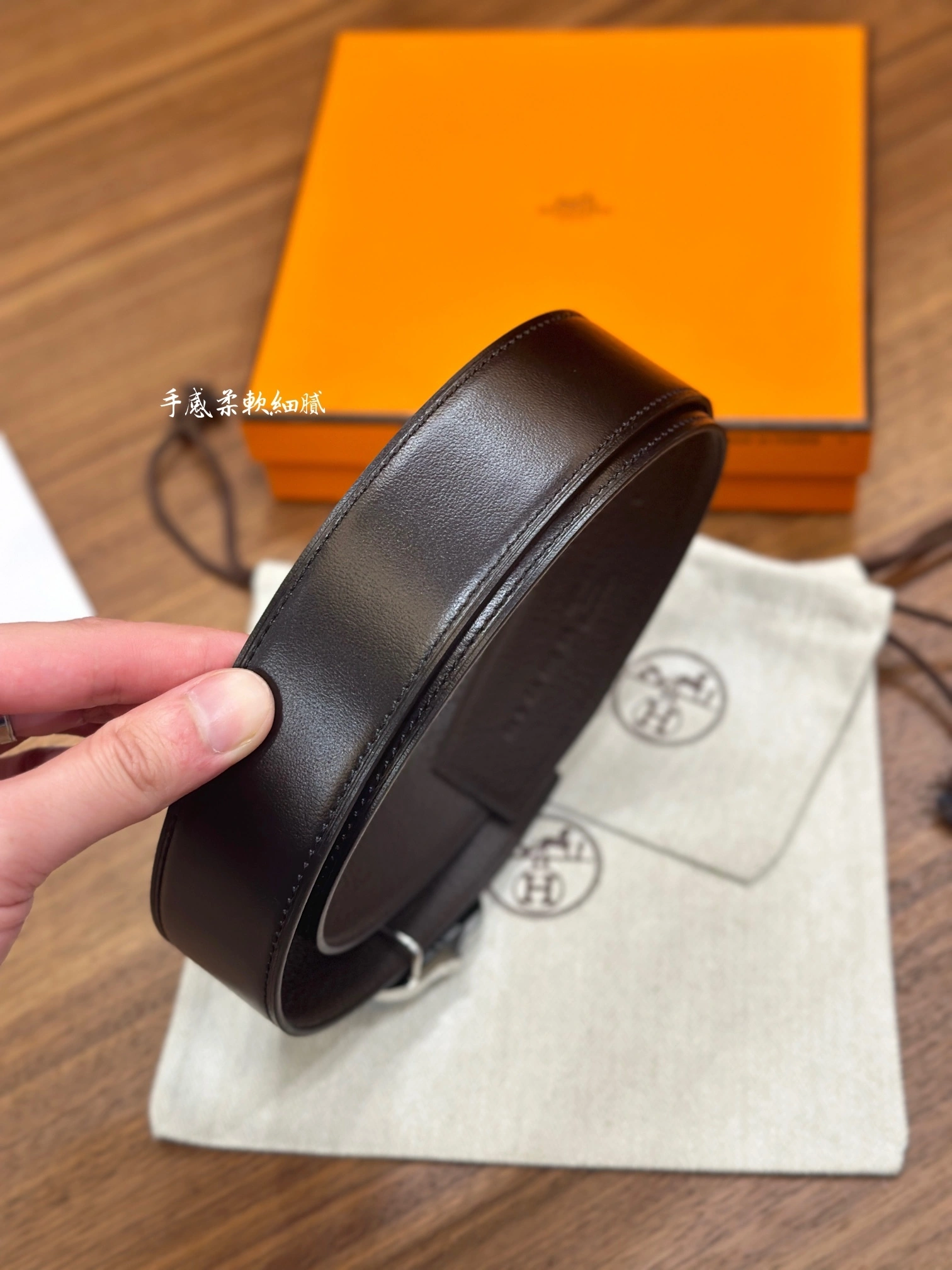 Barbara-- H5r75s ON THE ROAD BELT BUCKLE & REVERSIBLE LEATHER STRAP item:D-S179H3085