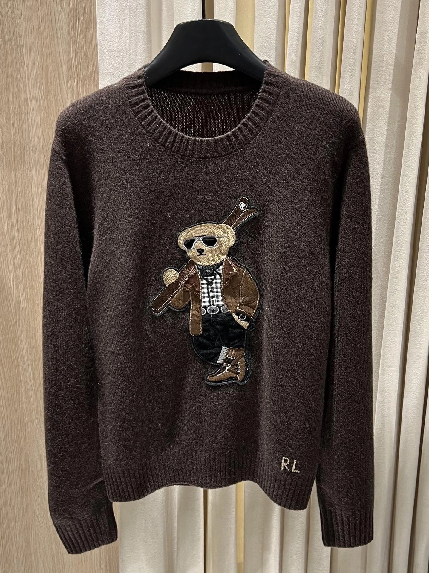 Victoria-- R18ph cashmere Extrafine Merino Wool embroidery 2colour item:E-F140L1011-2H