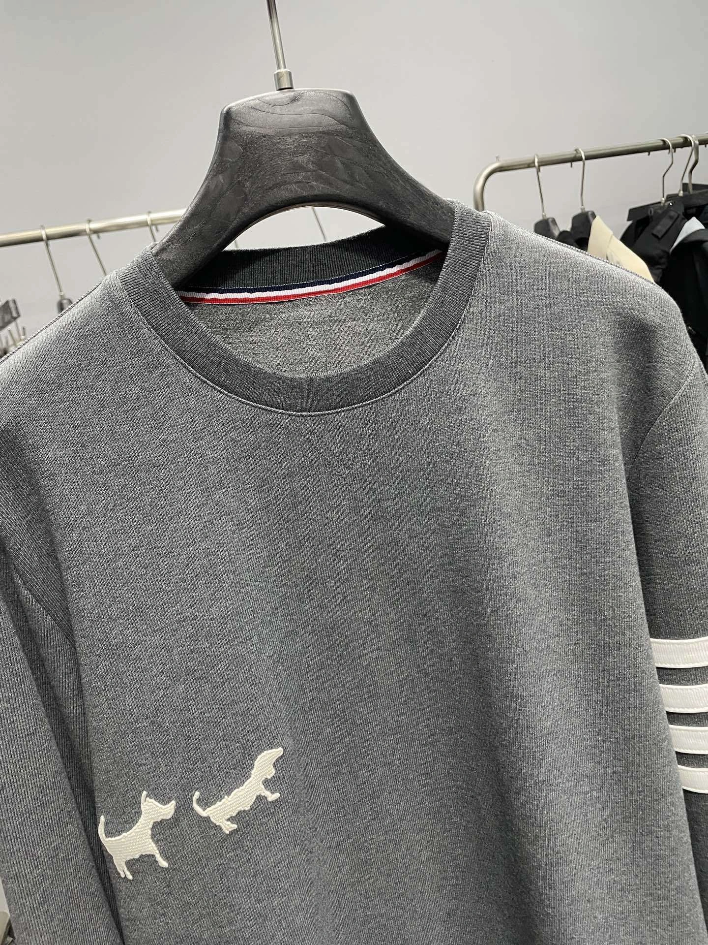 Bald Eagle- 2row95 high quality version Cotton embroidery Soft and comfortable oversized 2Colour item:E-F360K1091-2