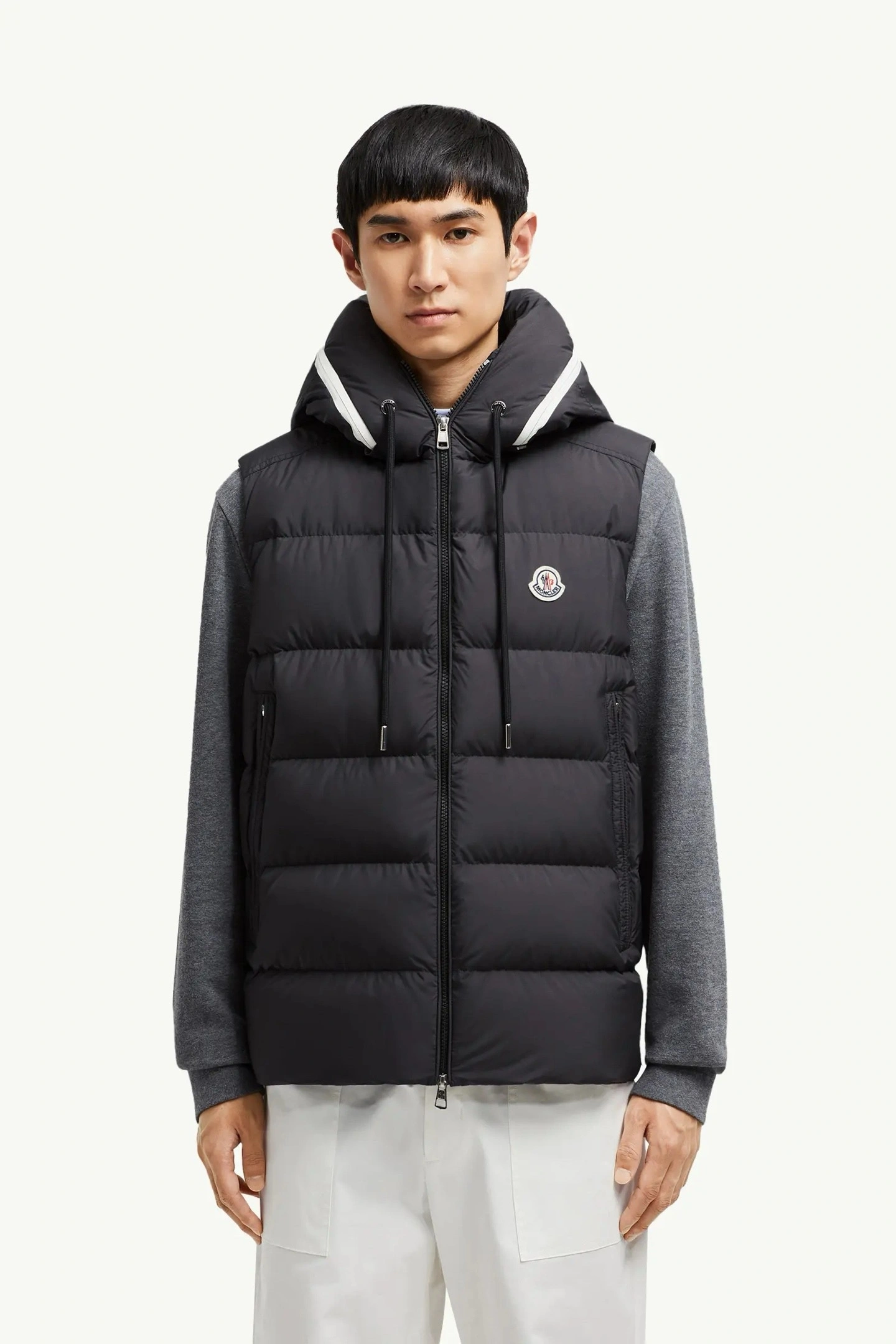 Bald Eagle- 7o9385r high quality version Down jacket 90% white duck down 刺绣embroidery 尼龙 nylon 2Colour item:E-F360K1112-2