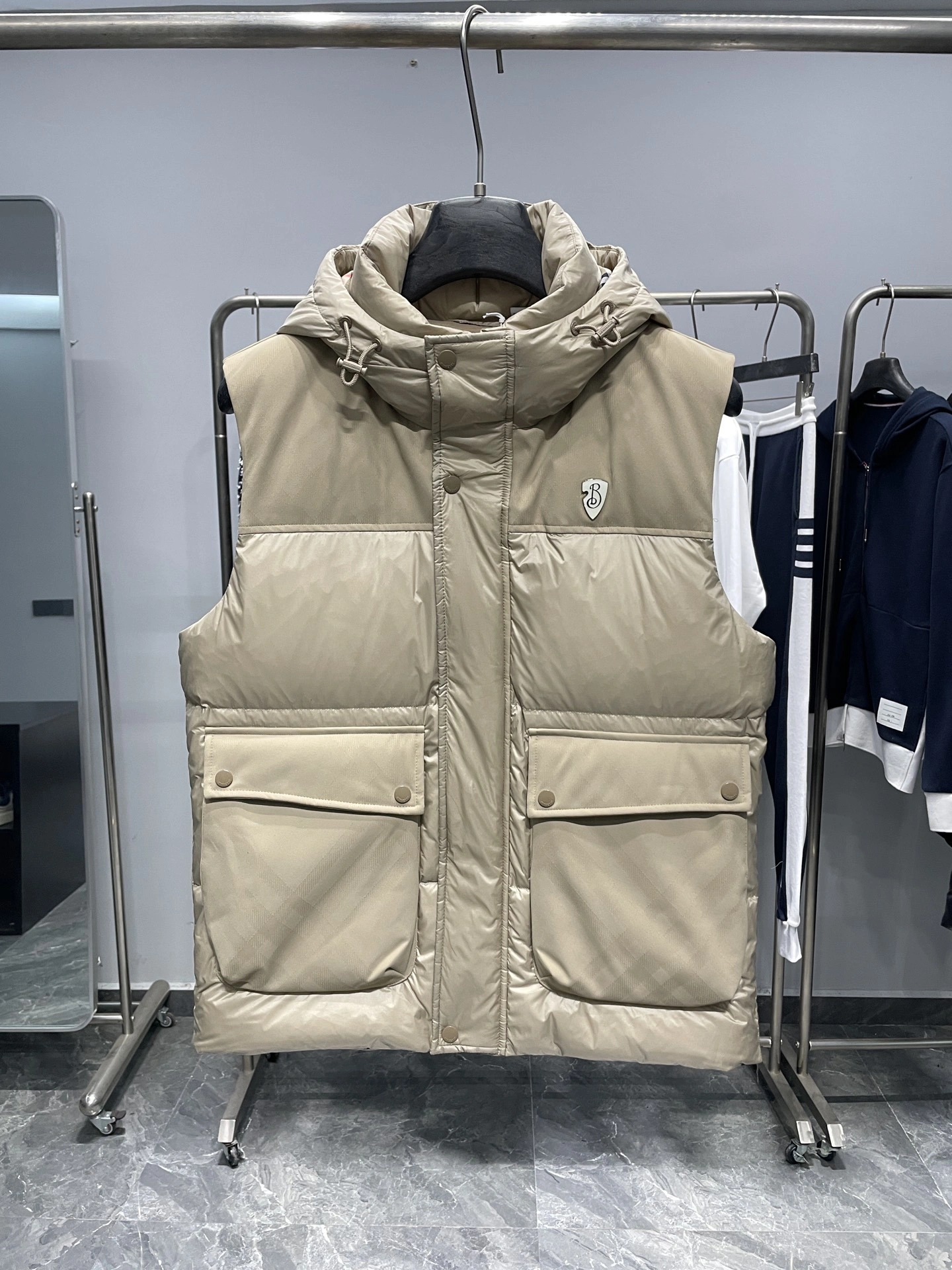 Bald Eagle- 2ur25rry high quality version Down jacket 90% white duck down 2Colour item:E-F360K1078-2