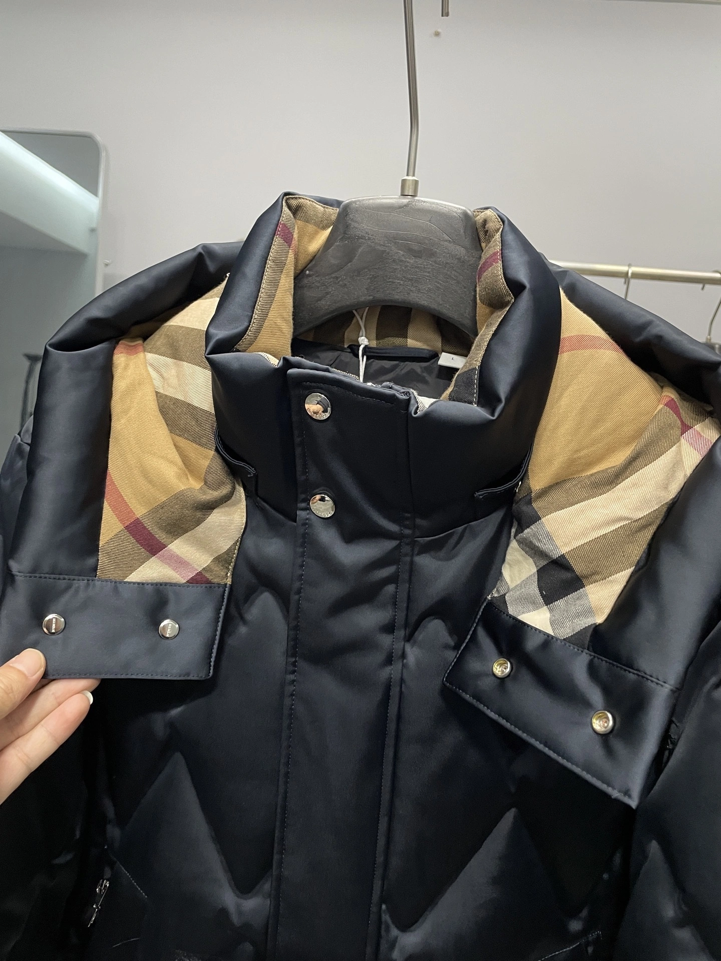 Bald Eagle-- 2ur25rry high quality version Down jacket 90 white duck down 2Colour item:E-F360K1808-2