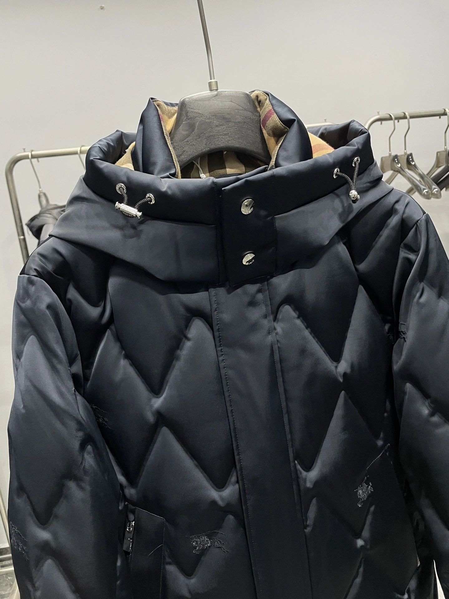 Bald Eagle-- 2ur25rry high quality version Down jacket 90 white duck down 2Colour item:E-F360K1808-2