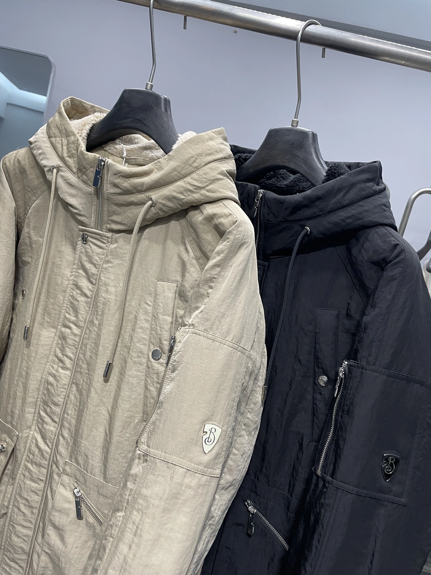 Bald Eagle-- 2ur25rry high quality version Down jacket 90 white duck down 2Colour item:E-F360K1809-2