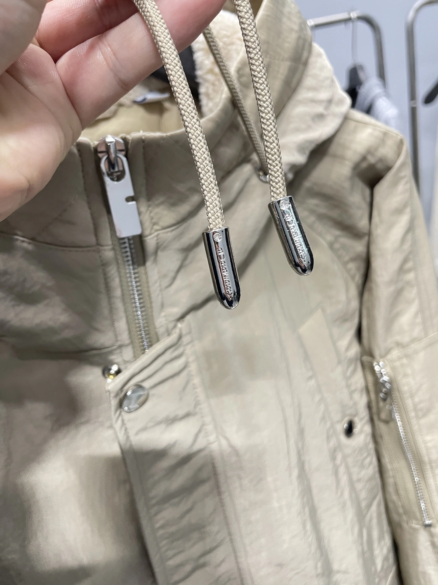 Bald Eagle-- 2ur25rry high quality version Down jacket 90 white duck down 2Colour item:E-F360K1809-2