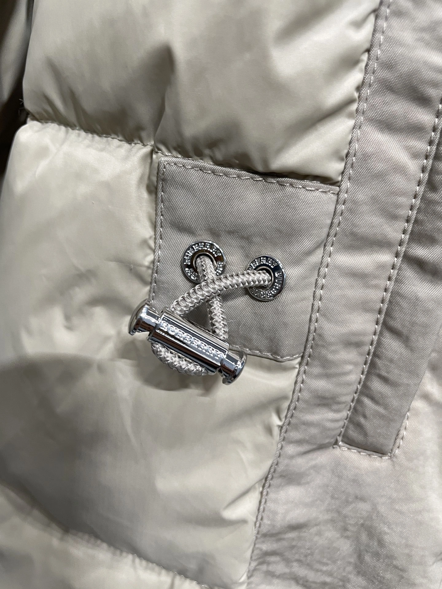Bald Eagle-- 2ur25rry high quality version Down jacket 90 white duck down 2Colour item:E-F360K1809-2