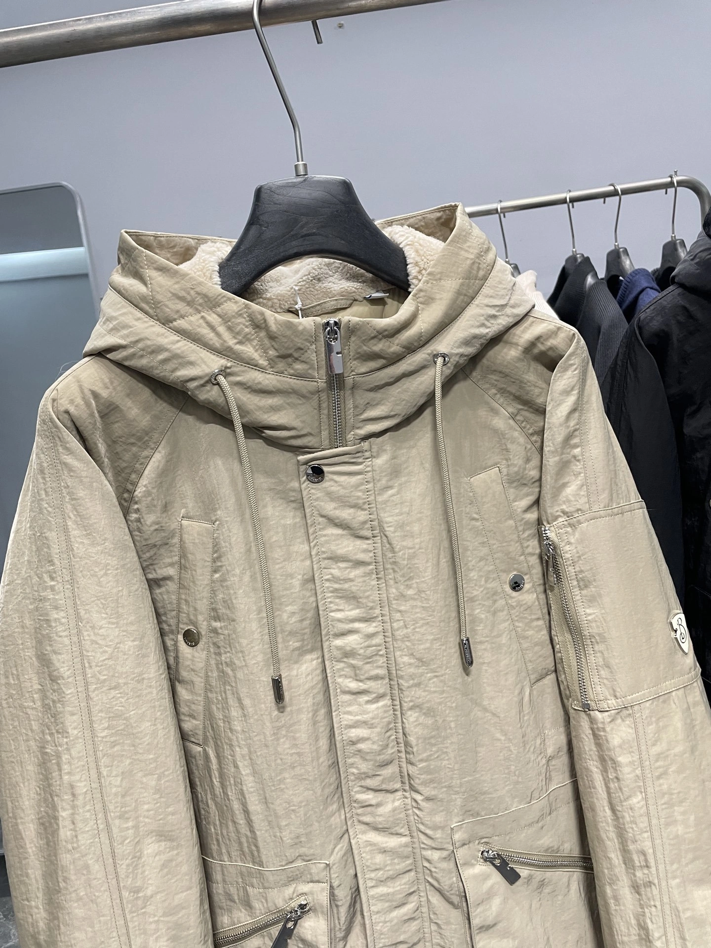 Bald Eagle-- 2ur25rry high quality version Down jacket 90 white duck down 2Colour item:E-F360K1809-2