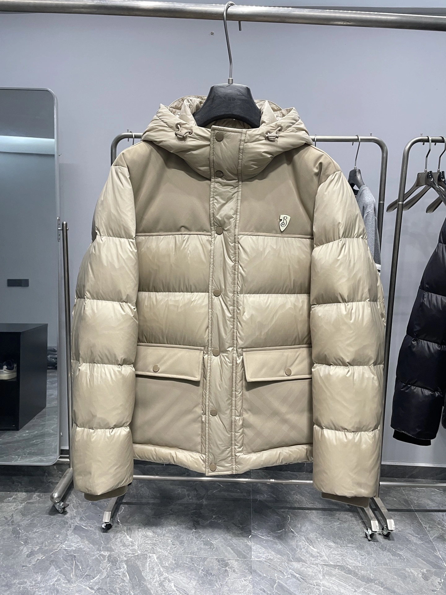 Bald Eagle-- 2ur25rry high quality version Down jacket nylon 90 duck down 2Colour item:E-F360K1810-2