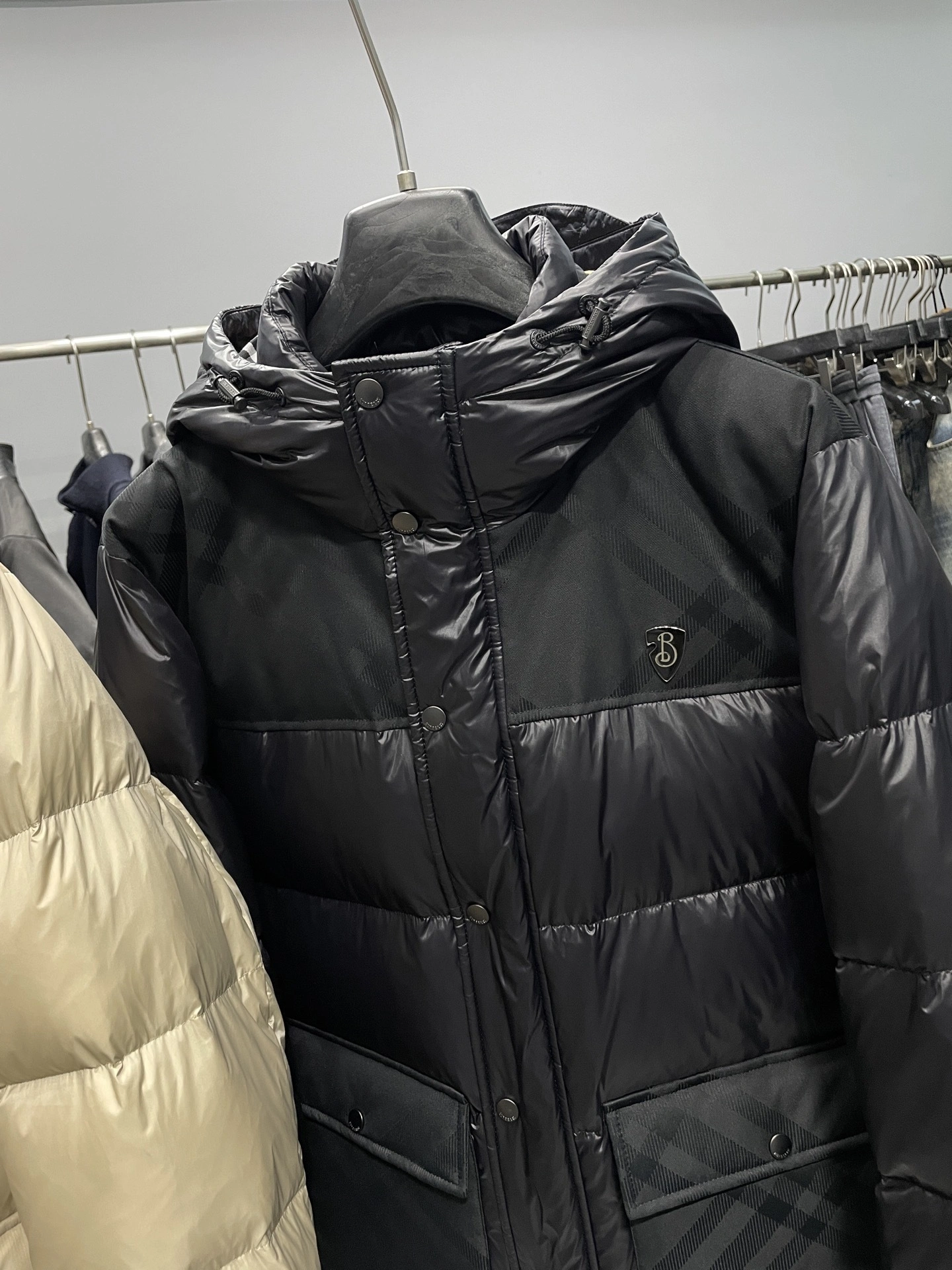 Bald Eagle-- 2ur25rry high quality version Down jacket nylon 90 duck down 2Colour item:E-F360K1810-2