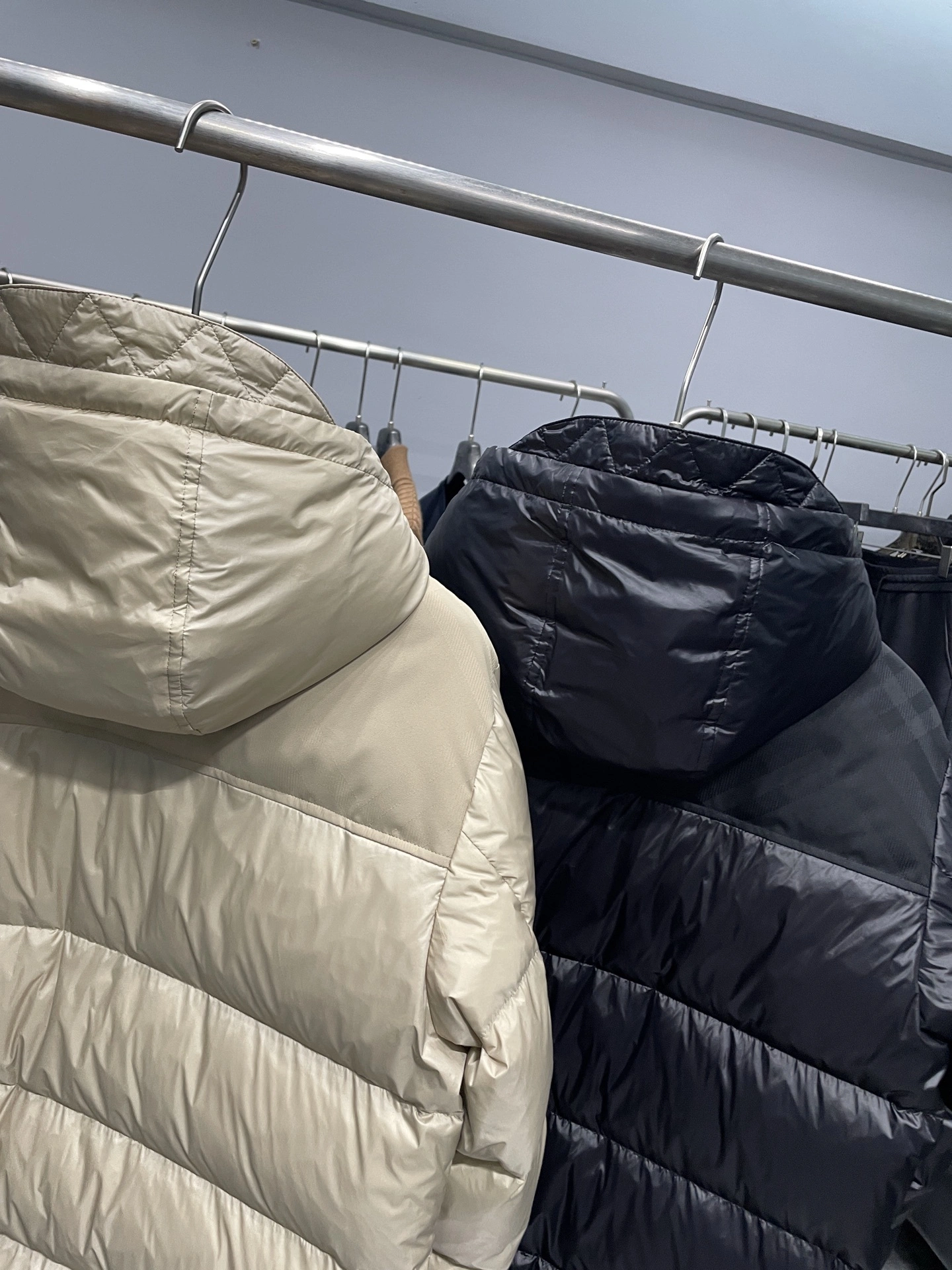 Bald Eagle-- 2ur25rry high quality version Down jacket nylon 90 duck down 2Colour item:E-F360K1810-2