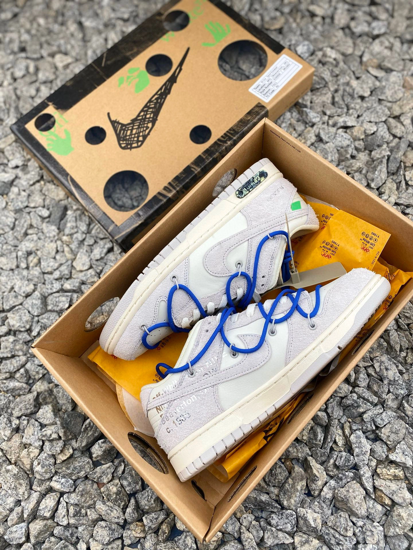 sneaker 3A-DJ0950-104 item:B-X000F2511J