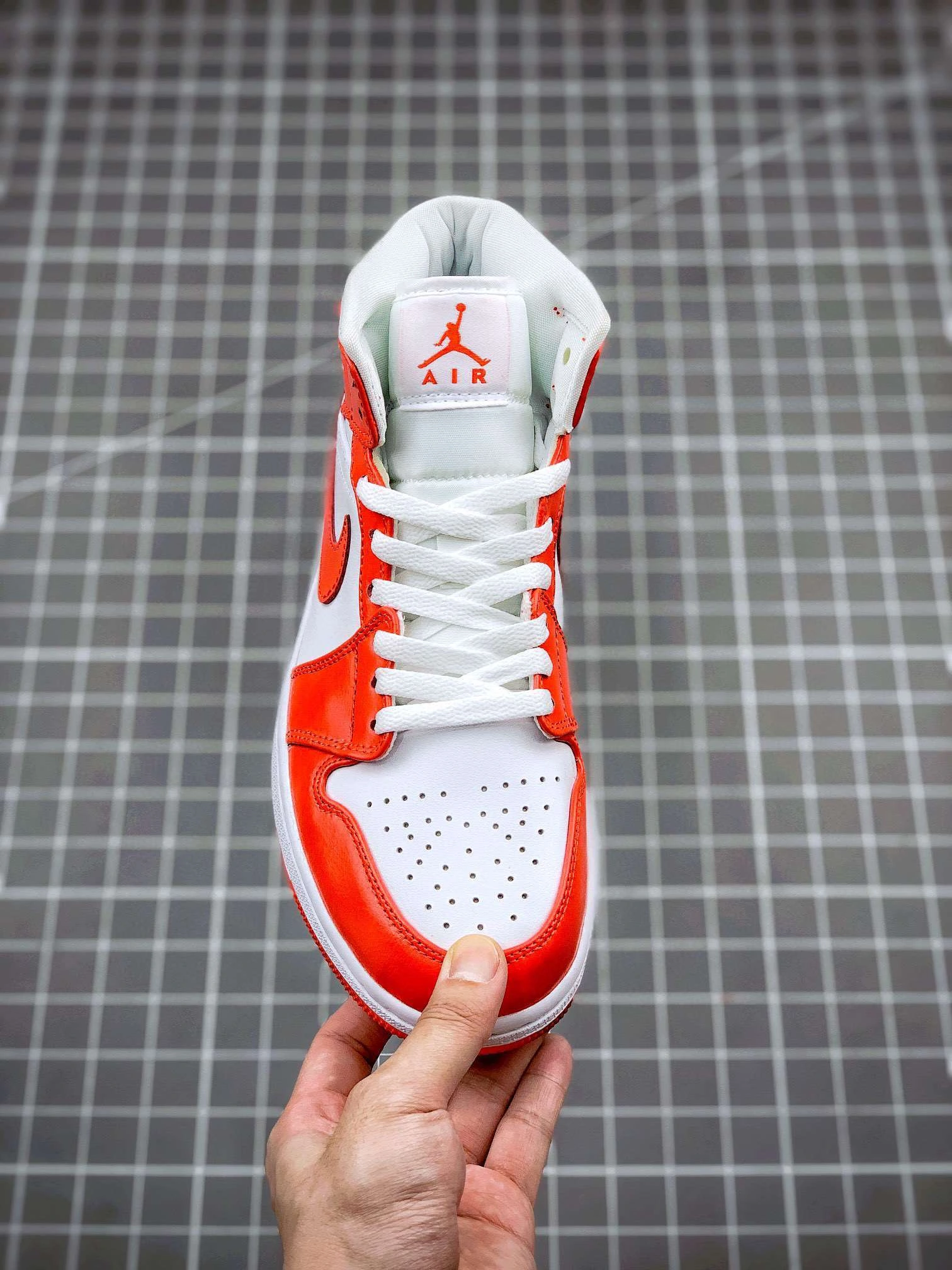 &sneaker 3a- BQ6472-116 item :W00X24G1614