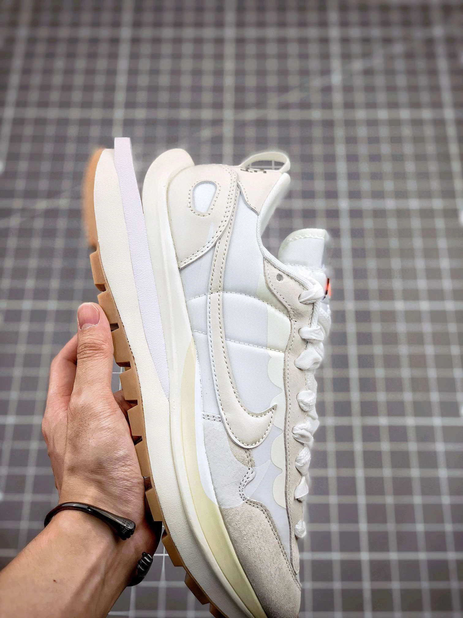&sneaker 3a- DD1875-100 item :W00X40G1625