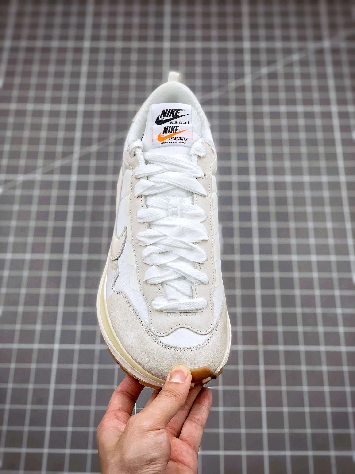 &sneaker 3a- DD1875-100 item :W00X40G1625