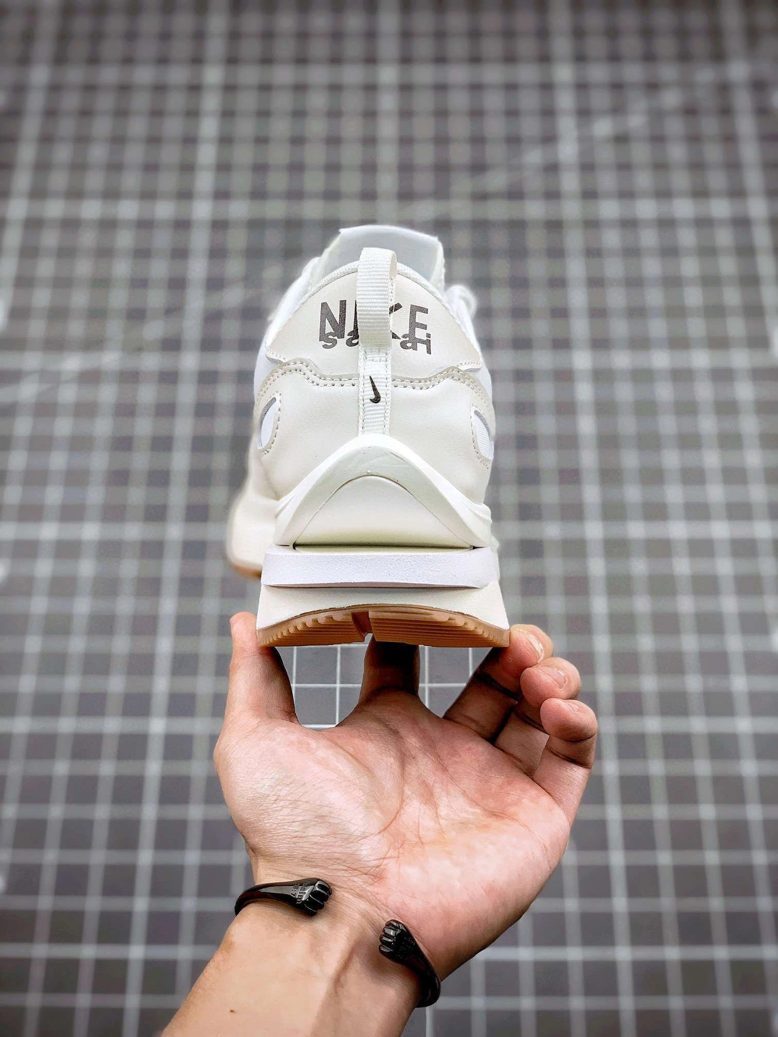 &sneaker 3a- DD1875-100 item :W00X40G1625