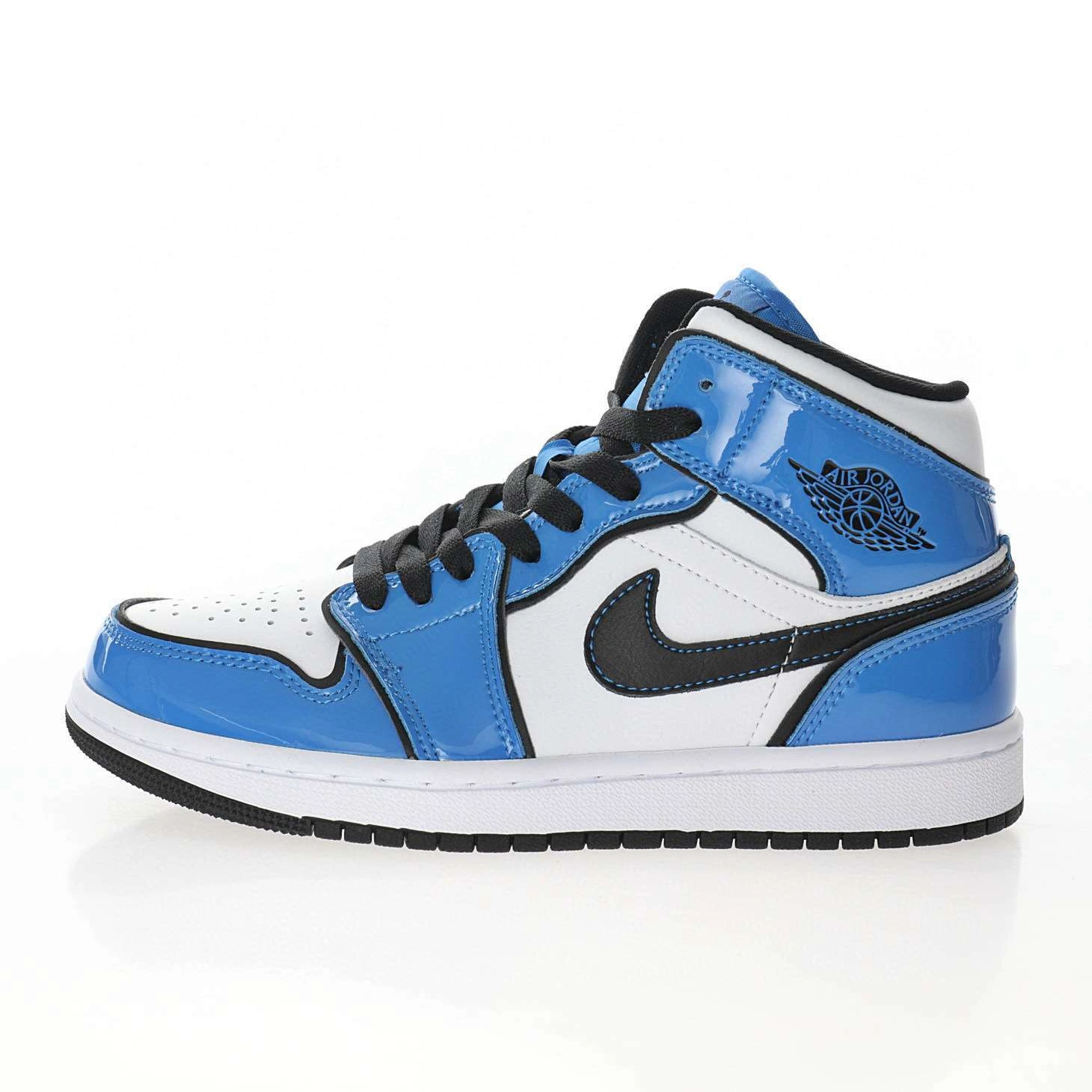 &*sneaker 3a- DD6834-402 item :W167X26G1236