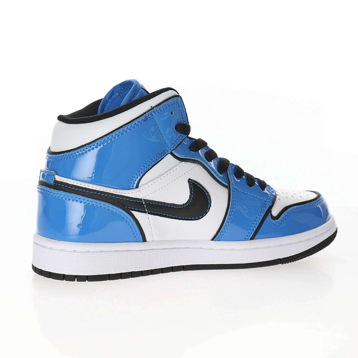 &*sneaker 3a- DD6834-402 item :W167X26G1236