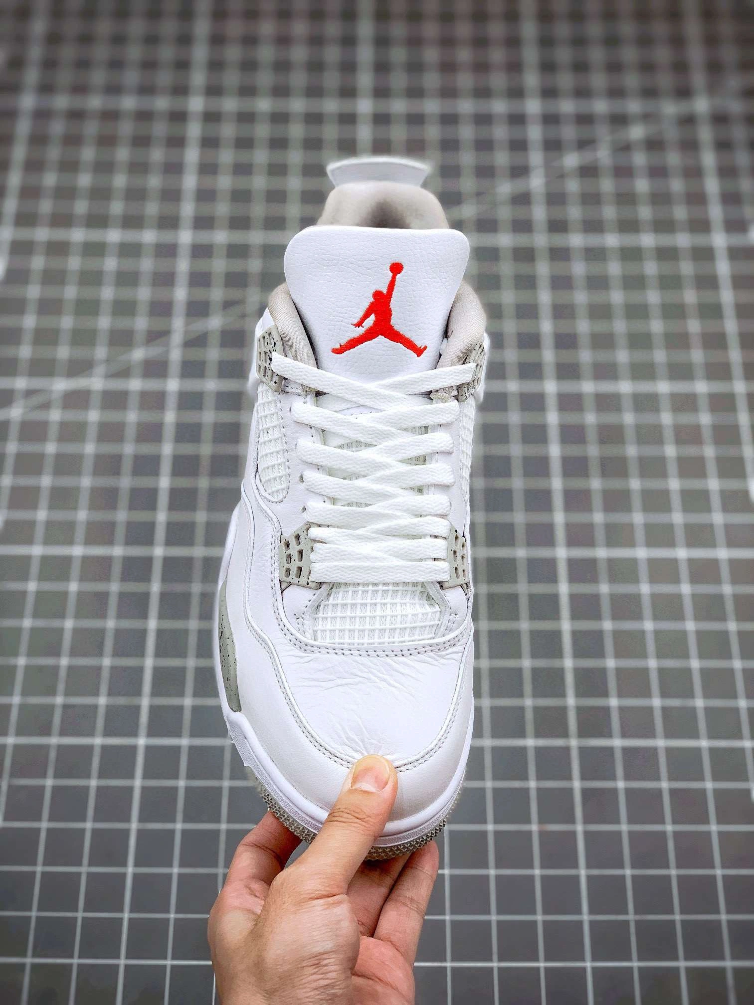 &sneaker 3a- DJ4699-100 item :W00X36G1617