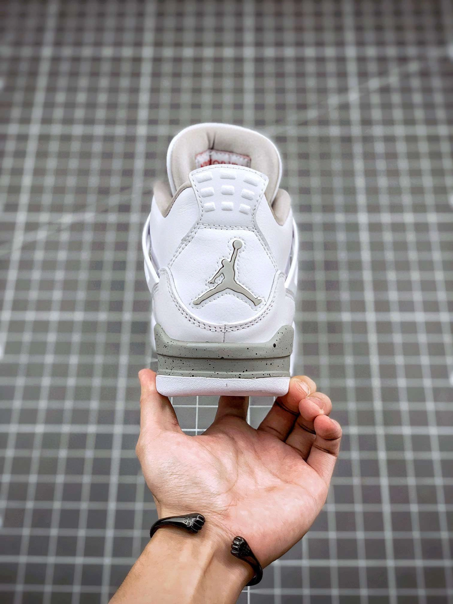 &sneaker 3a- DJ4699-100 item :W00X36G1617