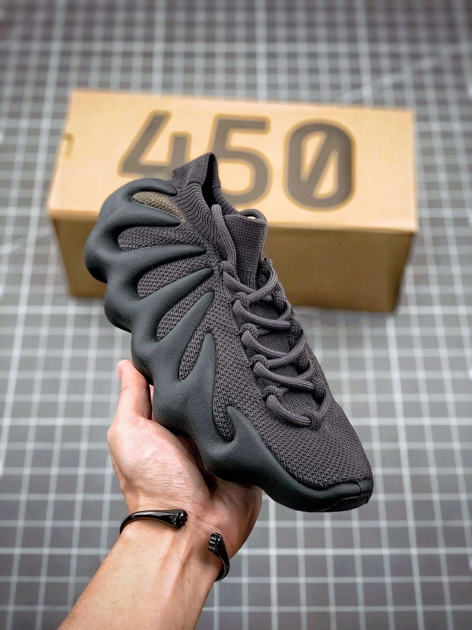 &sneaker 3a- H68039 item :W00X40G1601
