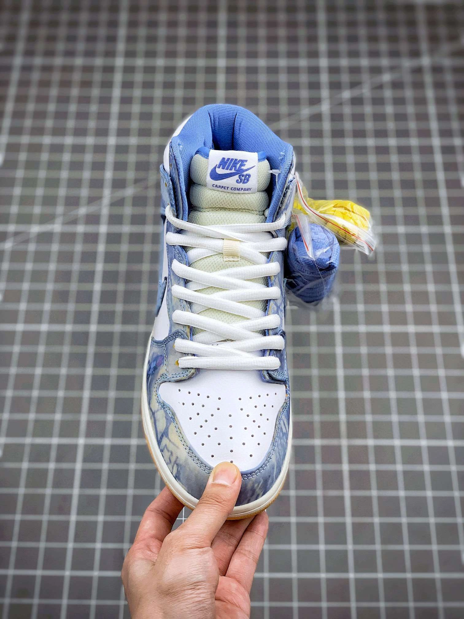 &sneaker 3a-CV1677-100 item :W00X40G1650