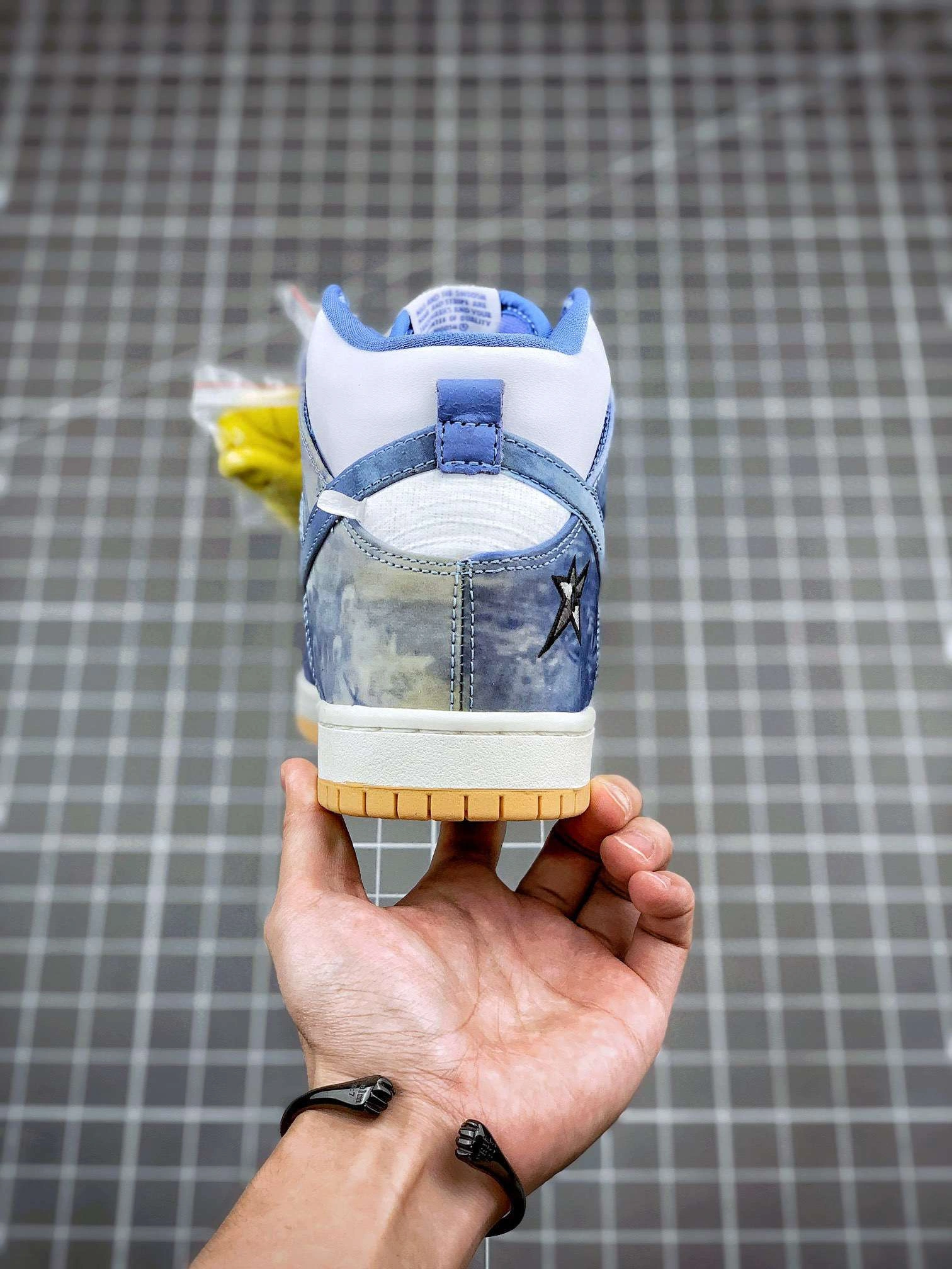 &sneaker 3a-CV1677-100 item :W00X40G1650