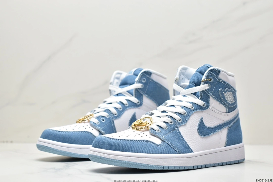 sneaker3A-- 1 DM9036-104 item:C-X000C0833