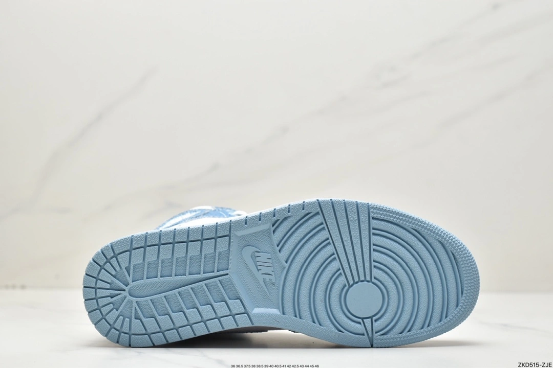 sneaker3A-- 1 DM9036-104 item:C-X000C0833