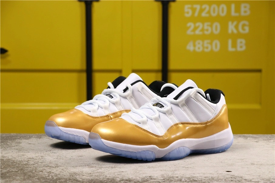 sneaker3A-- 528895-103 item:C-X000C0834