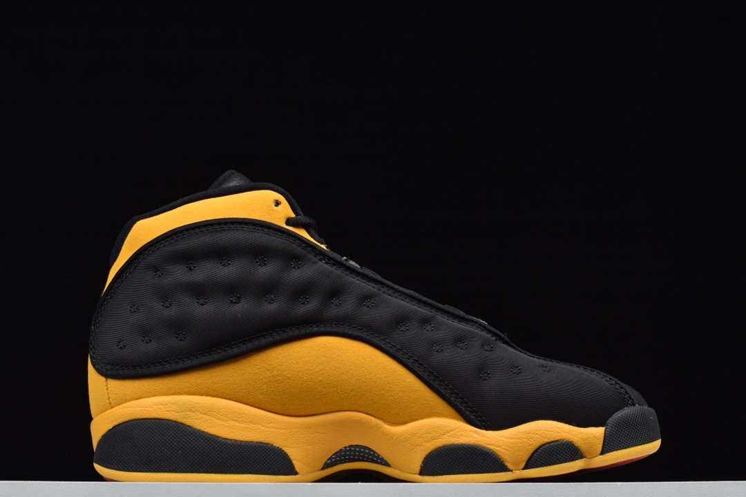 sneaker3A-- 884129 -035 item:C-X080C0934