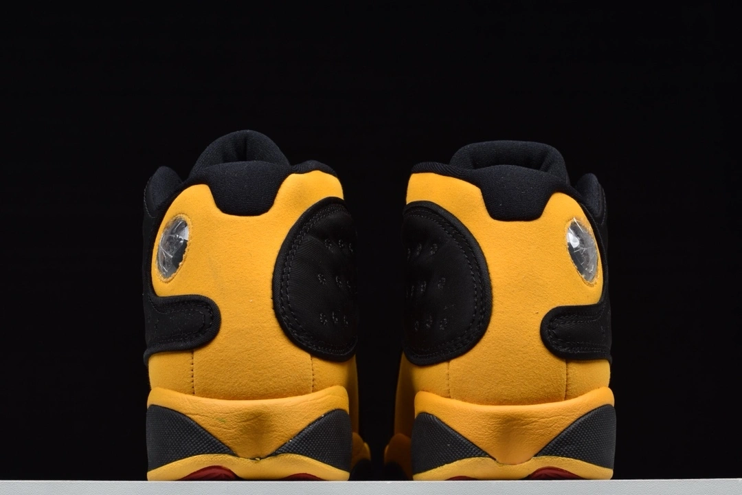 sneaker3A-- 884129 -035 item:C-X080C0934