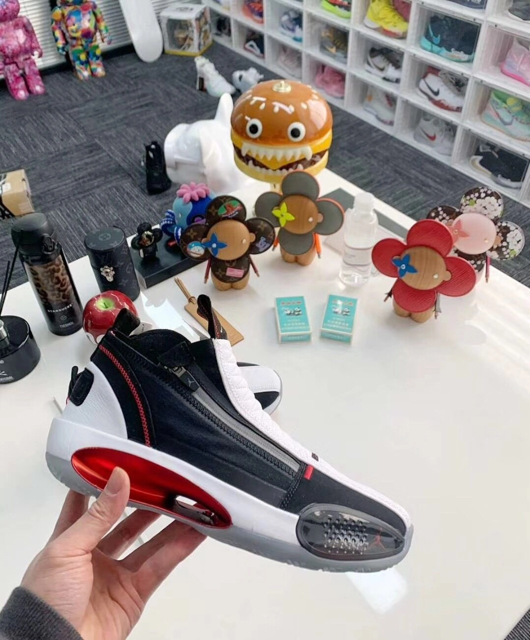 sneaker3A-- CU1549-001 item:C-X000C0813