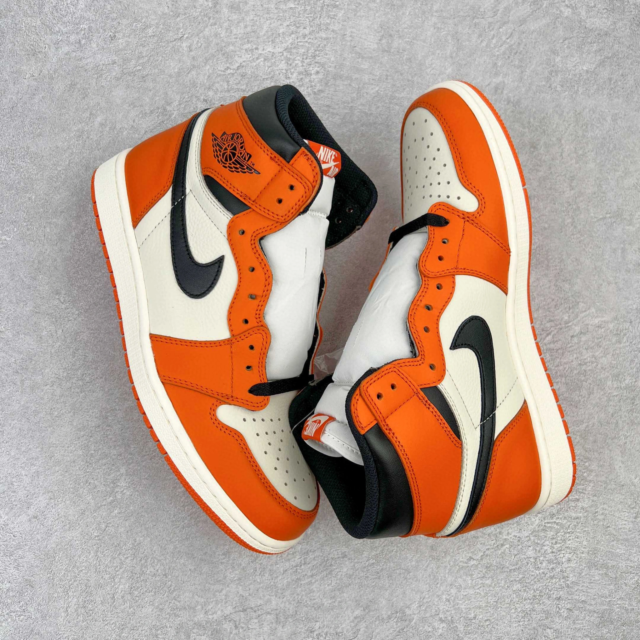 sneaker3A- 575441-113 item：B-X401L0701C