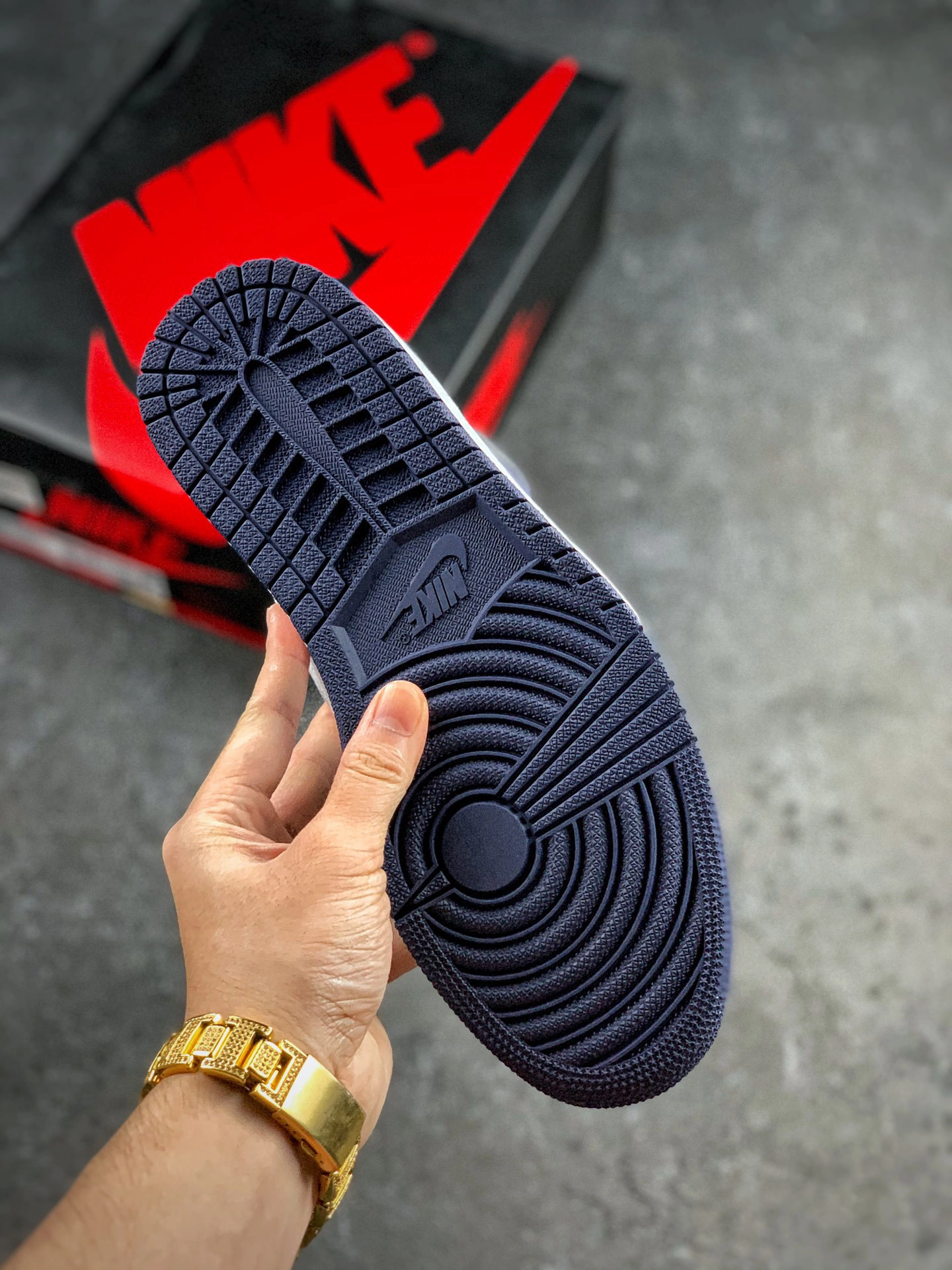 sneaker3A- DC1788-100 item:B-X167L1603