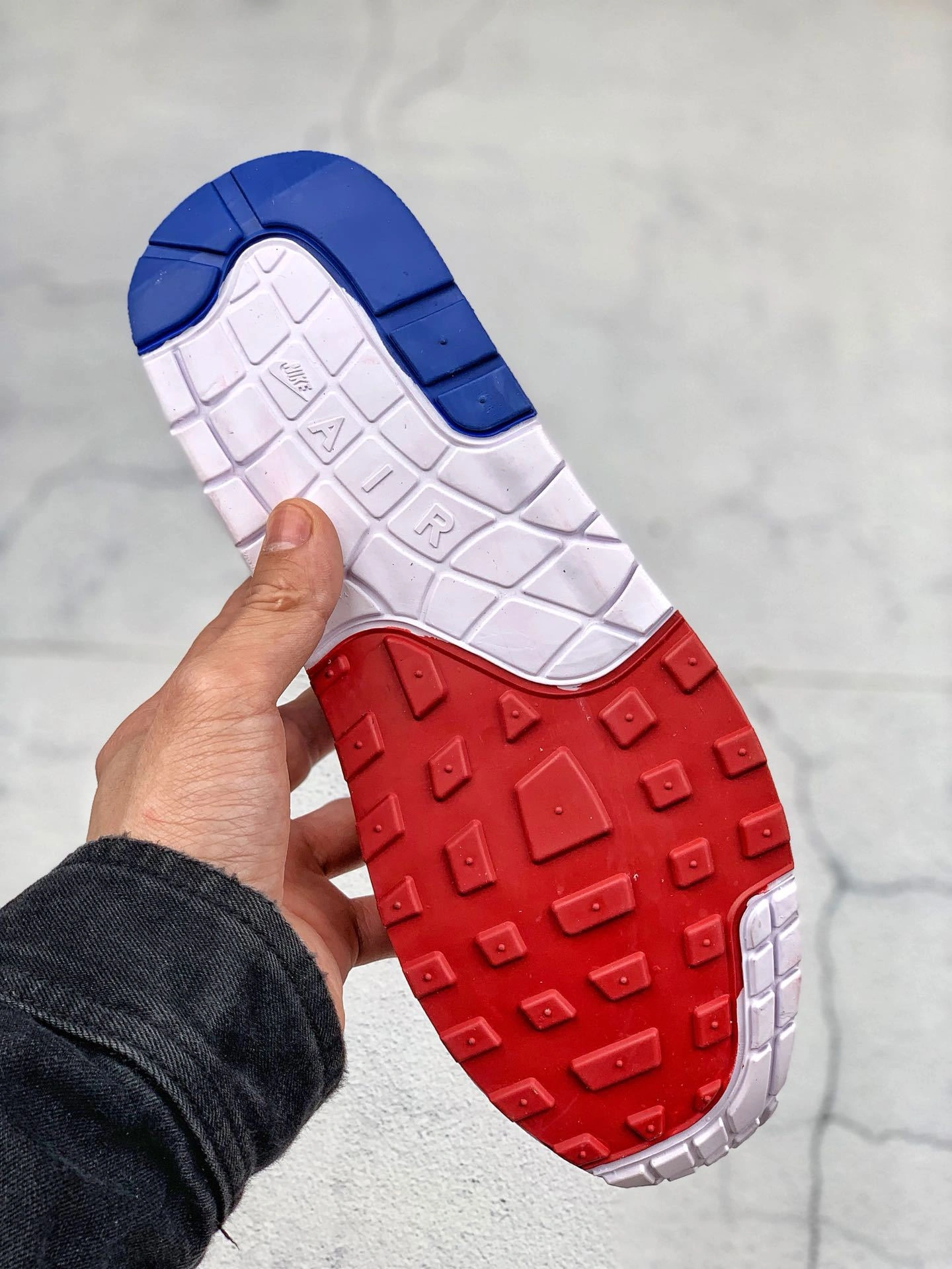 sneakers3a-- 2019 CJ1621-100 item:C-X000D1501
