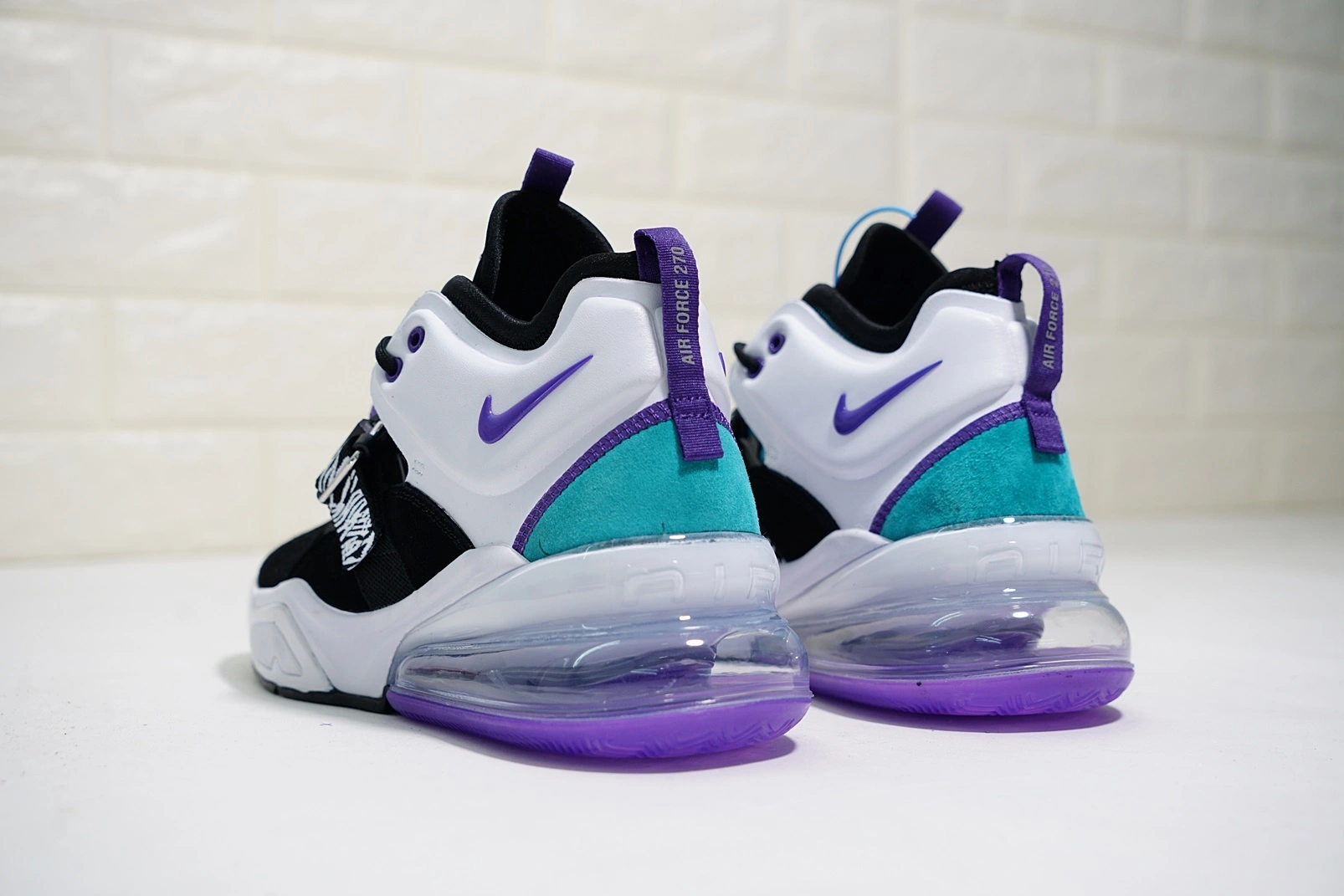 sneakers3a-- 270 AH6772-005 item:C-X067E0438