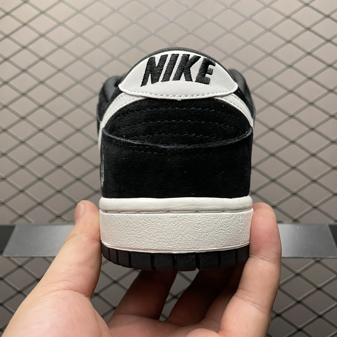 sneakers3a-- 304292-014 item:C-X167C2732