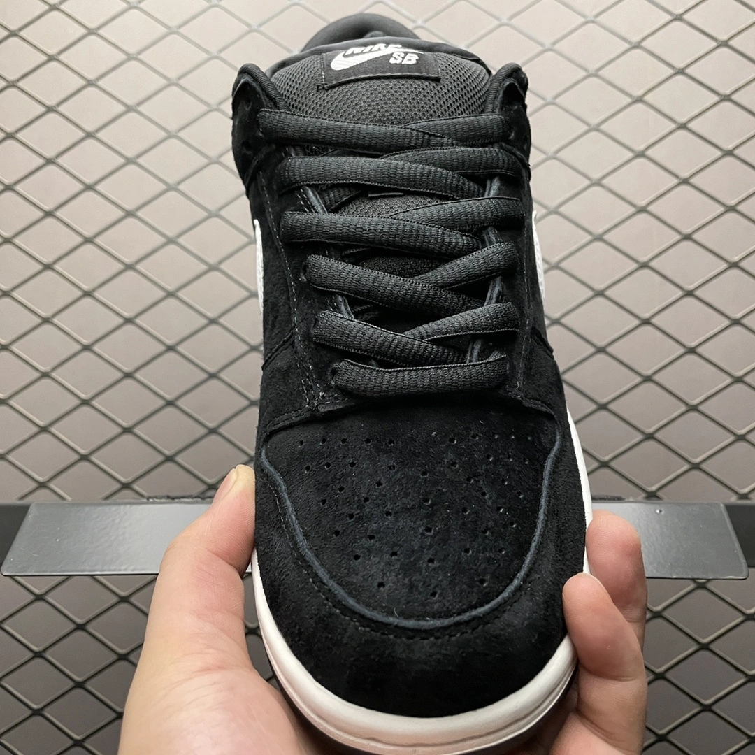sneakers3a-- 304292-014 item:C-X167C2732